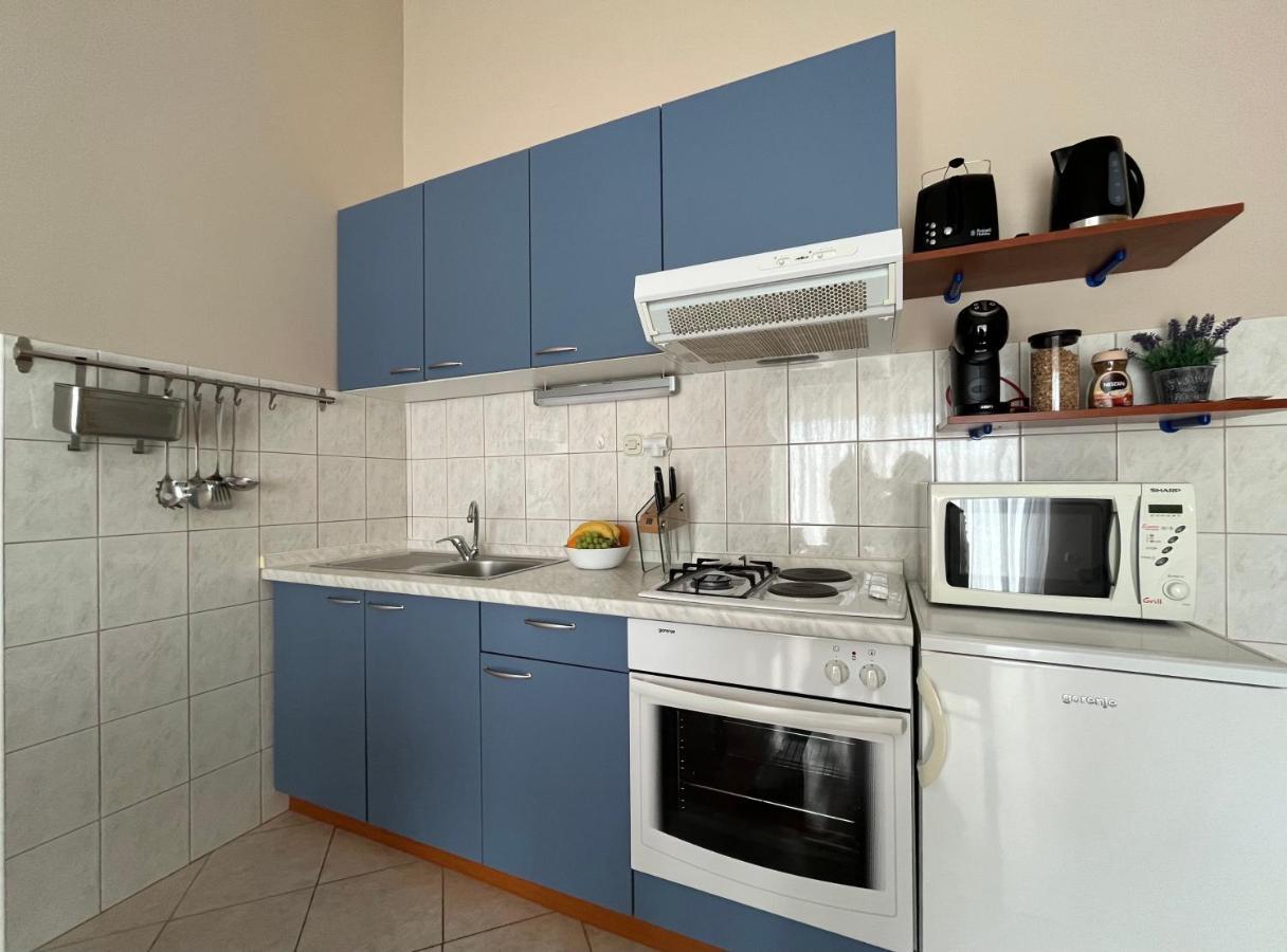 Apartments Tino & Leon Sukosan Luaran gambar
