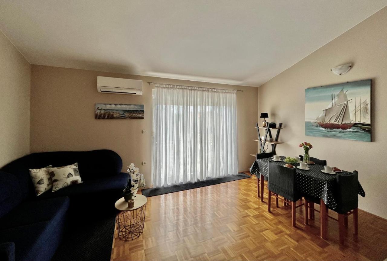 Apartments Tino & Leon Sukosan Luaran gambar